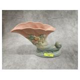 7.5' HULL POTTERY WILDFLOWER CORNUCOPIA