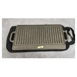 9' X 17' CAST IRON GRIDDLE W/ BAG