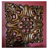 29' X 29' DECORATIVE FAUX WOOD WALL PLAQUE