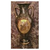 19' DECORATIVE CERAMIC PARROT SCONCE