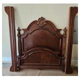 DREXEL CHERRY QUEEN SIZE BED