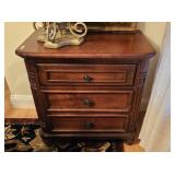 28.5' ASHLEY PORTER 3- DRAWER MAHOGANY SIDE TABLE
