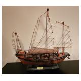 17' HMS BOUNTY SHIP MODEL