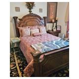 BROYHILL BURL WALNUT QUEEN SIZE BED