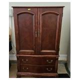 MAHOGANY PAW FOOT CHIPPENDALE TV CABINET