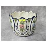 9' CAPODIMONTE PORCELAIN JARDINIERE