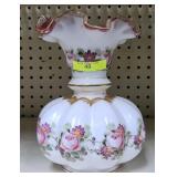 8.5' FENTON GLASS 'CHARLTON' VASE