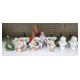 LOT OF VINTAGE BUBBLE LIGHTS, AND CHRISTMAS Dï¿½COR