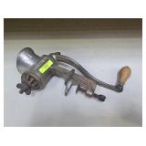 VINTAGE UNIVERSAL NO. 1 MEAT GRINDER