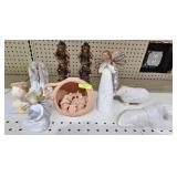 LOT W/ WILLOW TREE ANGELS & ASST. FIGURES