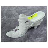 6' FENTON GLASS OPEN ROSE SLIPPER