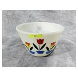 VINTAGE 7.5' FIRE-KING TULIP BOWL
