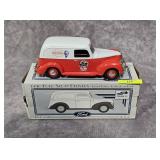 LIBERTY CLASSICS 1940 FORD SEDAN BANK