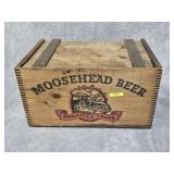 VINTAGE MOOSE HEAD BEER WOODEN BOX
