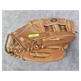DUNLOP ULTRA 7000 RAWHIDE BASEBALL GLOVE