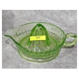 8' VASELINE GLASS JUICER