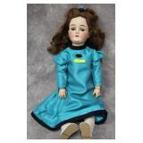 22' QUEEN LOUISA GERMAN BISQUE DOLL