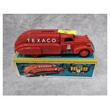 ERTL 1939 TEXACO DODGE AIRFLOW BANK
