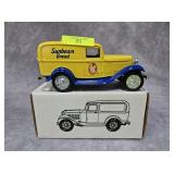 ERTL 1932 PANEL DELIVERY BANK