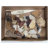 LOT OF ASST. NATIVE AMERICAN POINTS & SHARDS