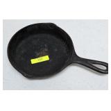 6' CAST IRON NO. 3 '3 NOTCH' FRYING PAN