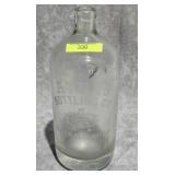 VINTAGE 9' ATLAS BOTTLING CO. BOTTLE