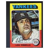 1975 TOPPS LOU PINIELLA #217 NEW YORK YANKEES
