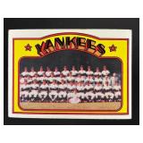 1972 TOPPS NEW YORK YANKEES #237