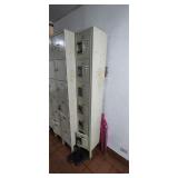 1x Metal Locker