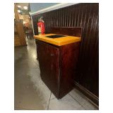 Wood trash receptacle cabinet w bin_