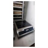 Waring induction cookers