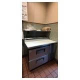 True 44ï¿½ refrigerated sandwich prep 2 drawers S/c