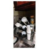 3x Cup & lid holders Each