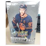 2022-23 UPPER DECK HOCKEY SERIES 1 HOBBY BOX!