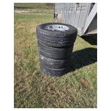 2021 Chevy 2500 tire wheel take-offs