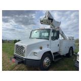 Freightliner F150 1998 bucket truck, 216,237 miles, lower boom needs new hydraulic hose