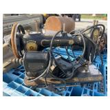 Singer Industrial Sowing Machine