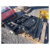 New 60' Hydraulic adjust pallet forks