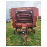 New holland 853 round baler. Has monitor.