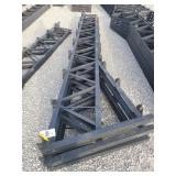 30' Trusses, 16' Overhang. 24' purlin spacing. For 6'x6' post.