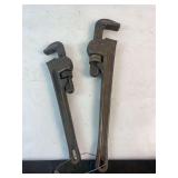 2 Pipe Wrenches