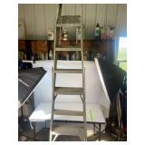 8ft Aluminum ladder