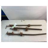 3 metal clamps