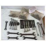 Assorted wrenches
