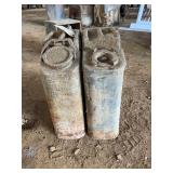 2 metal gas cans