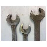 3 jumbo wrenches