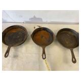 3 cast iron skillets