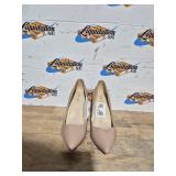 $80 Nine west tan 'fifth' pointed toe stileto heel