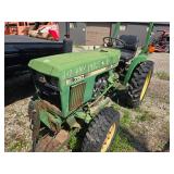 John Deere 750