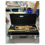 Yamaha Trumpet with Case in Brass Finish